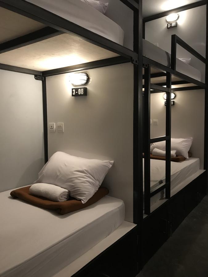 Legian Nine Dollar Hostel מראה חיצוני תמונה